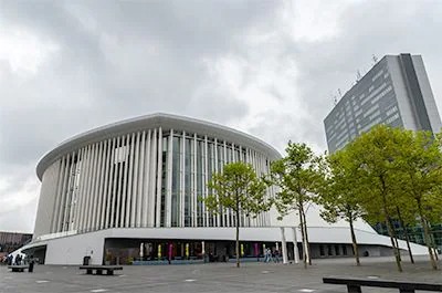 卢森堡爱乐音乐厅购入德扑之星RIVAGE PM10数字混音系统